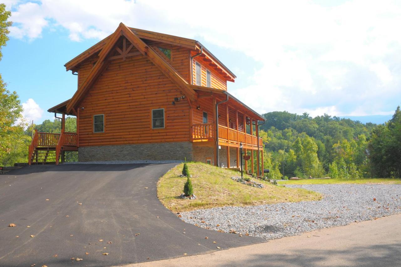 Ridge View Lodge Nature And Mountain View - Hot Tub - Firepit - Yard - Games Gatlinburg Dış mekan fotoğraf