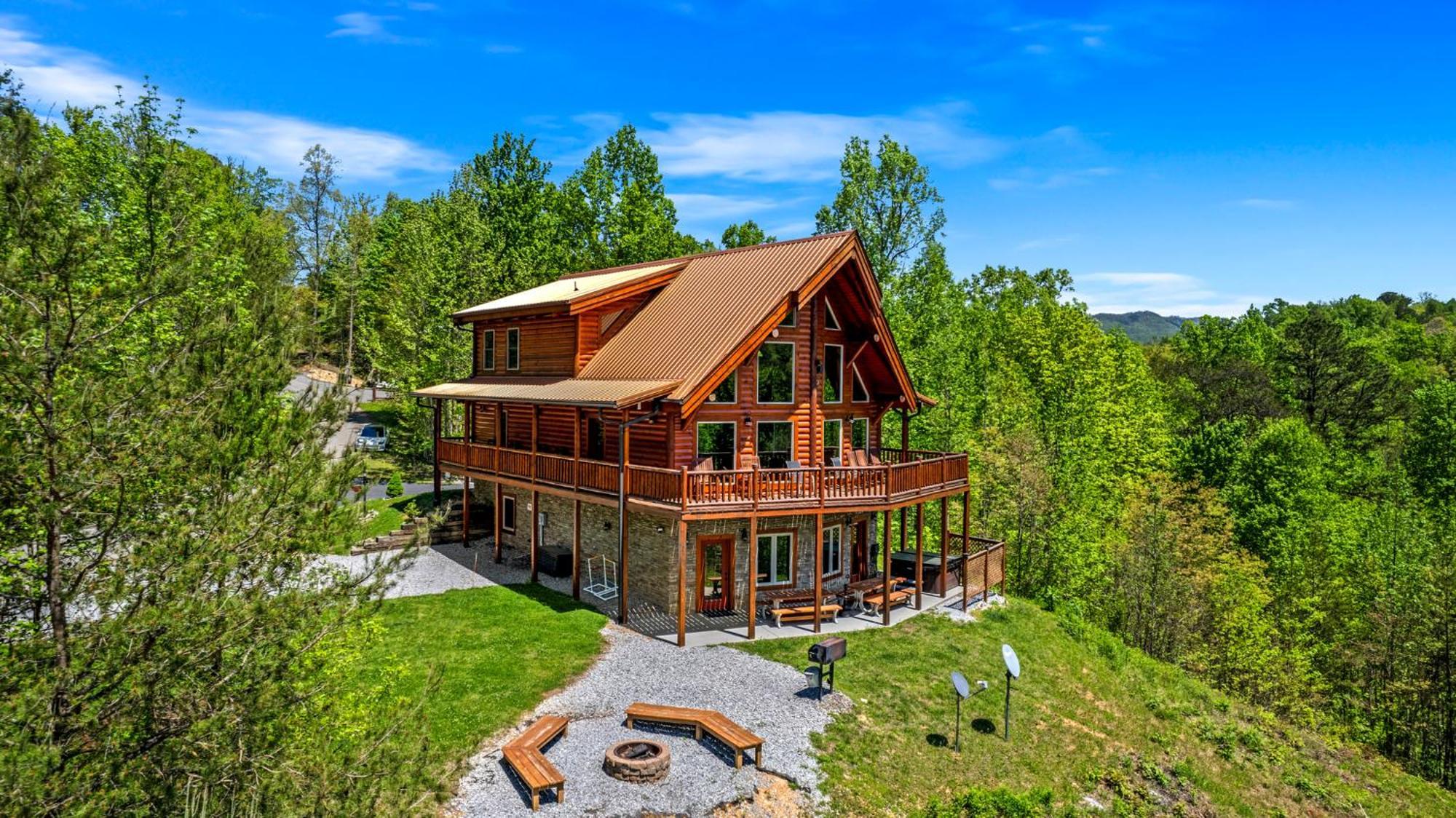 Ridge View Lodge Nature And Mountain View - Hot Tub - Firepit - Yard - Games Gatlinburg Dış mekan fotoğraf